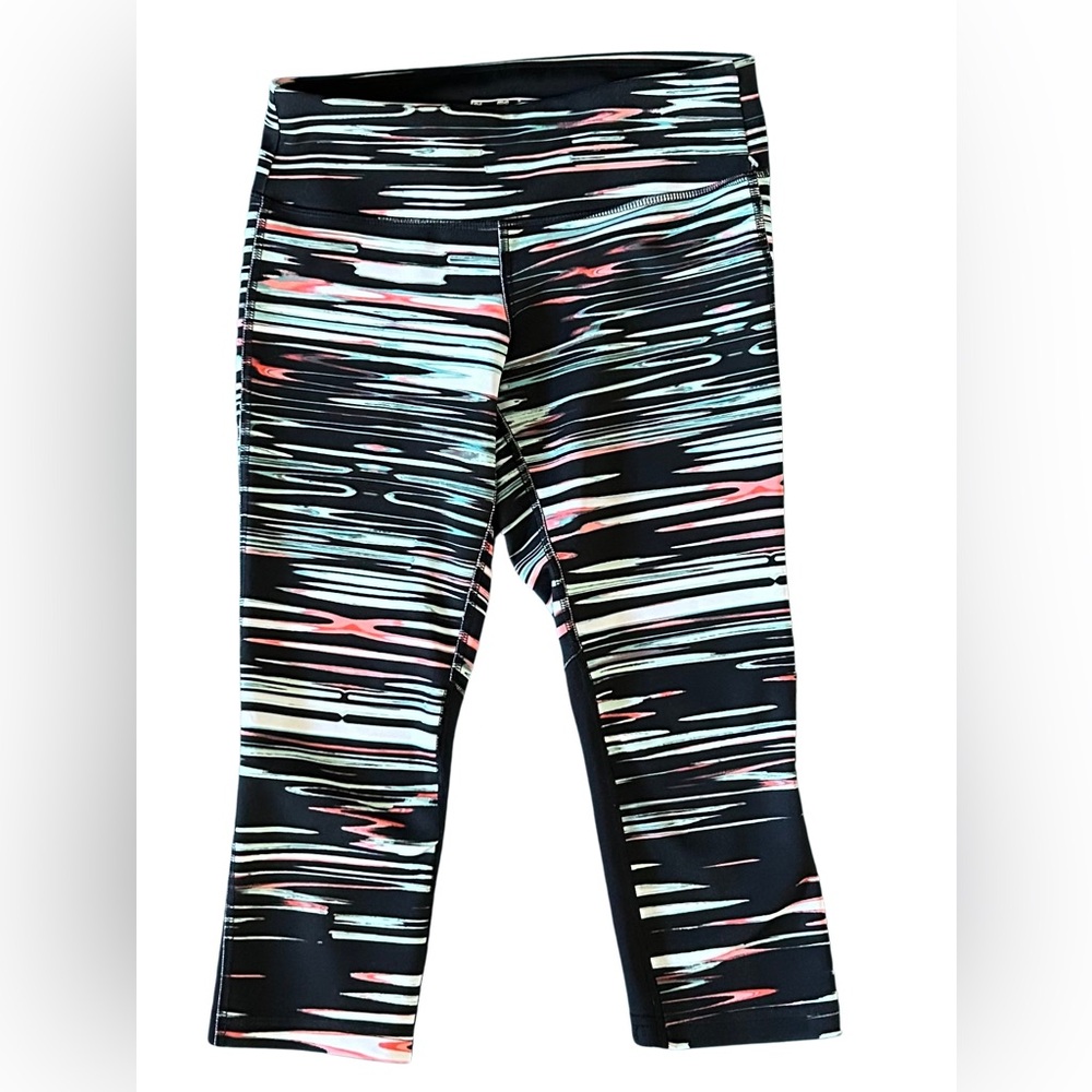 New Balance Colorful Capri Leggings Women’s Small - Picture 4 of 8